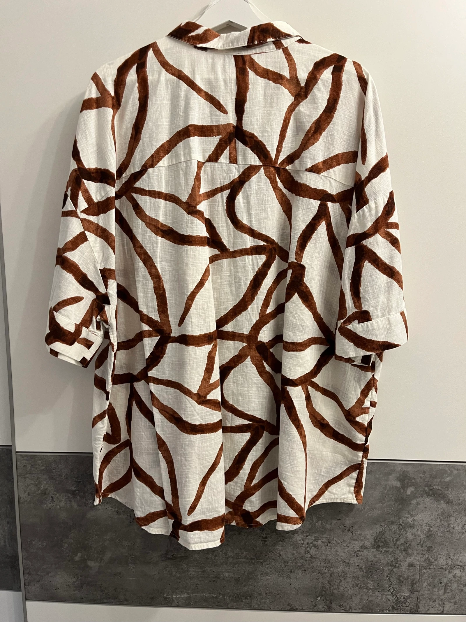 Camisa de manga corta - Kiabi - XXL - Talla grande - Marrón & Blanco - 100% algodón – photo 6